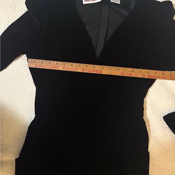 Velvet Black Long Sleeve Dress Vintage Whimsigoth Size 12 - Picture 5 of 9